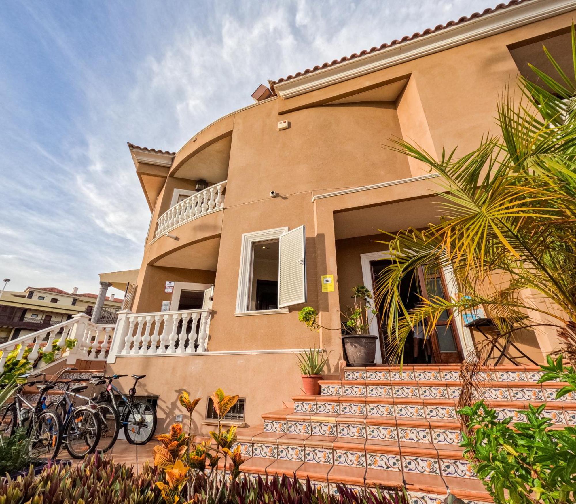Duque Nest Hostel Costa Adeje  Exterior foto